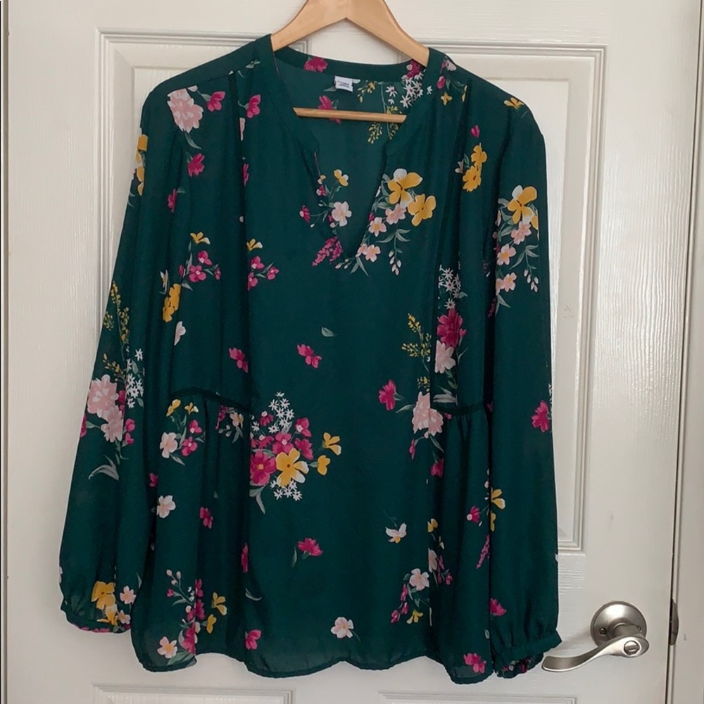 Green floral peasant top